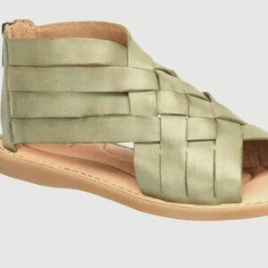 NWOB Born Iwa Woven Leather Sandal Beautiful, Teal/Turquoise, size 11
